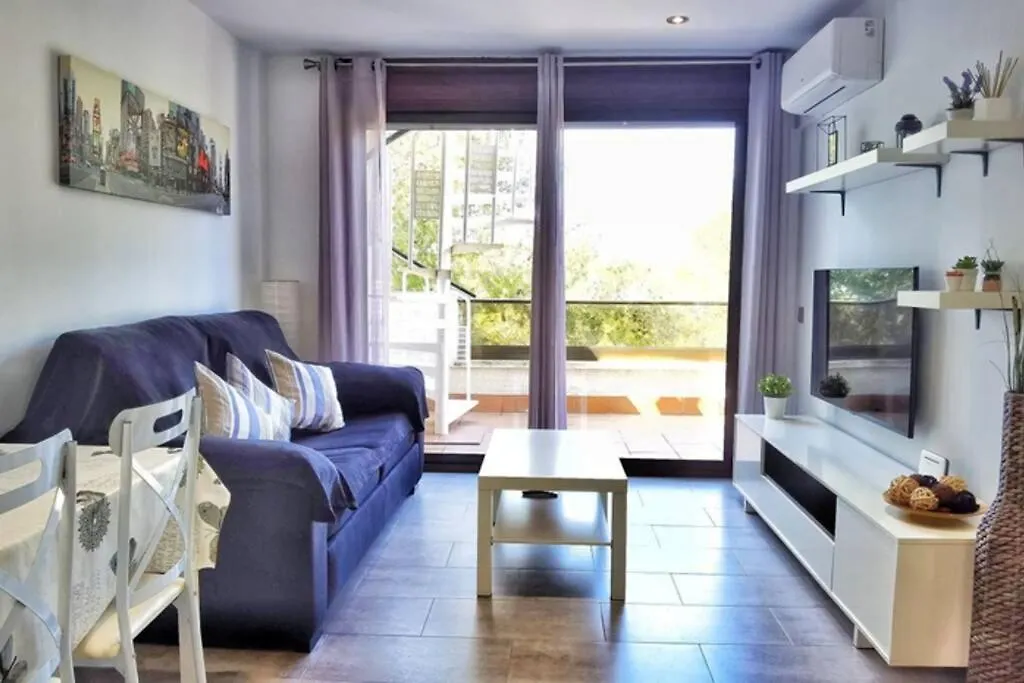Barbacoa + Vistas Al Mar + Playa + Piscina. Apartment Salou