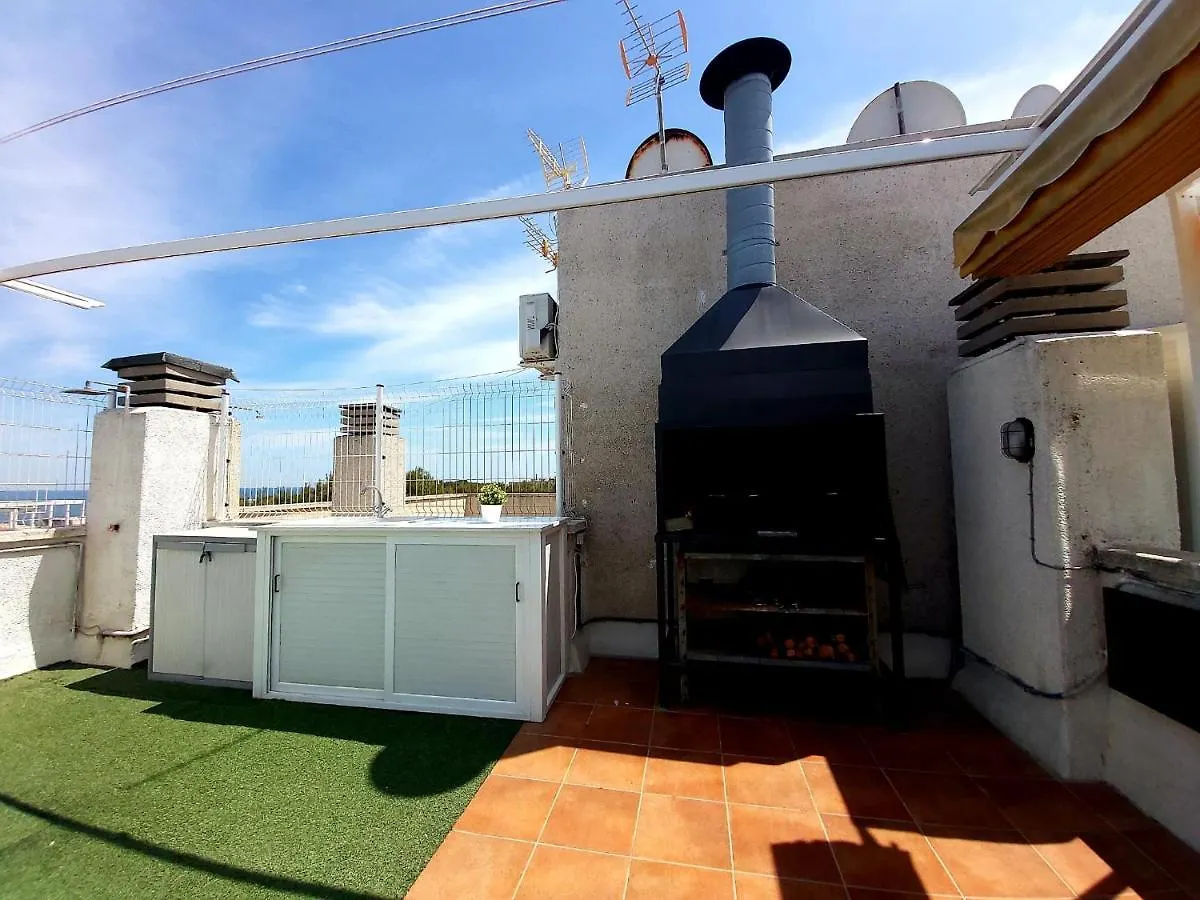 Barbacoa + Vistas Al Mar + Playa + Piscina. Apartment Salou